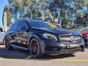 2015 MARCEDES-BENZ GLA
