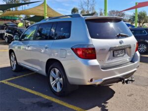 2009 Toyota Kluger