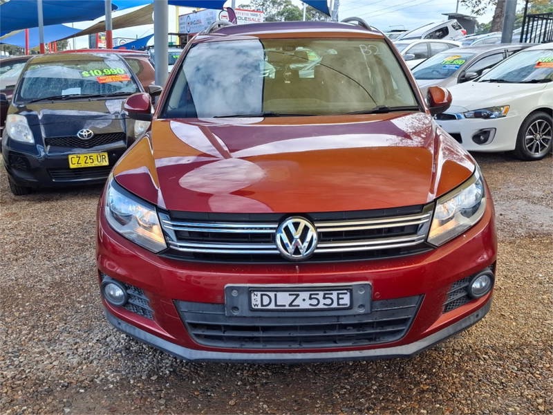 
								2012 Volkswagen Tiguan full									