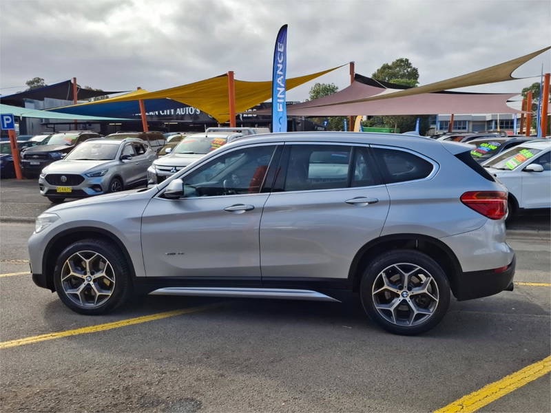 
								2016 BMW X1 full									