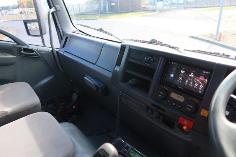 
								Isuzu FVY 1400 LWB 6×4 full									