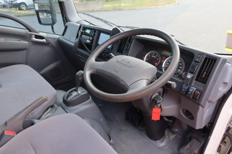 
								Isuzu NLR 45-150 AMT Auto – SERVICEPACK-X full									