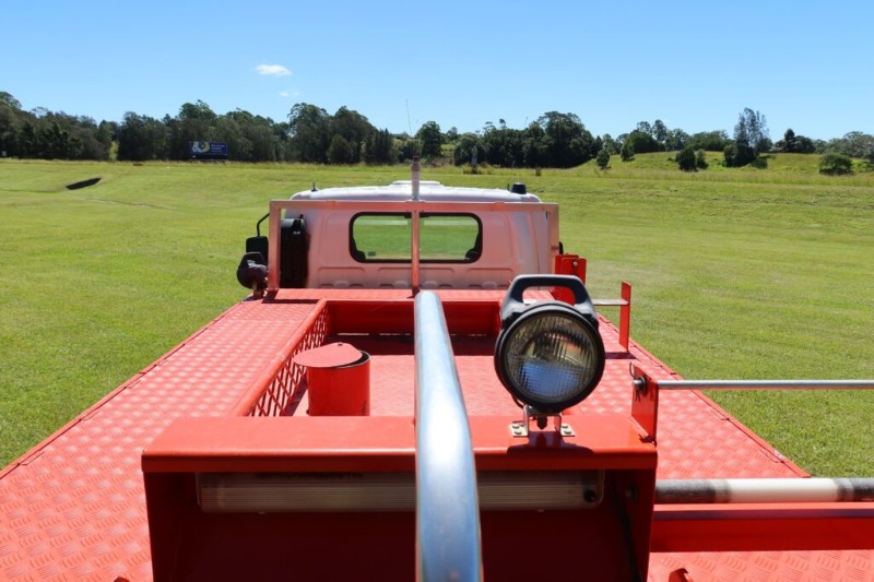 
								Isuzu NPS 300 4×4 – FIRE TRUCK full									