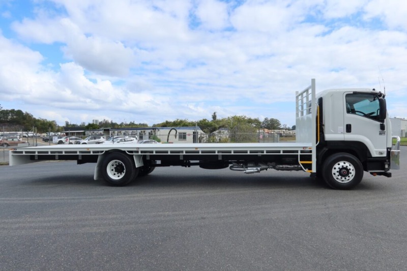 
								Isuzu FVD 1000 Auto – NEW 9.3M STEEL TRAY full									