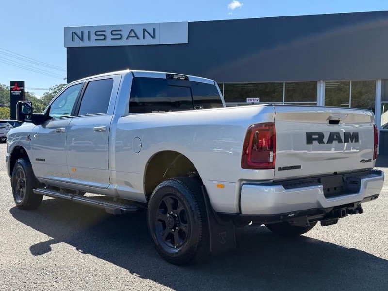 
								2026 RAM 3500 full									