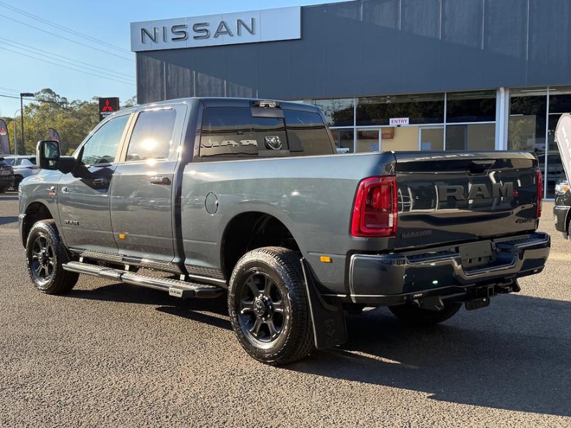 
								2025 RAM 2500 full									