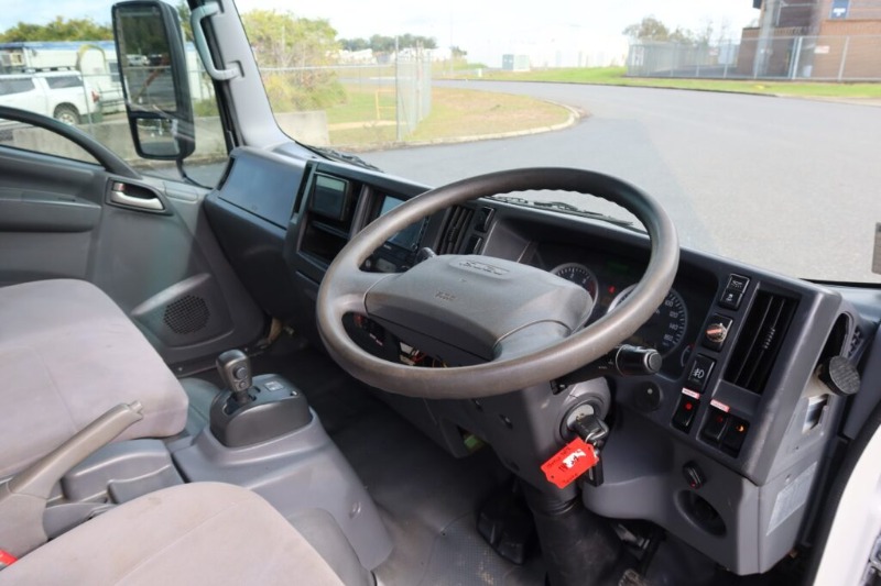 
								Isuzu NPR 75-190 MWB AMT Auto – TIPPER TRUCK full									