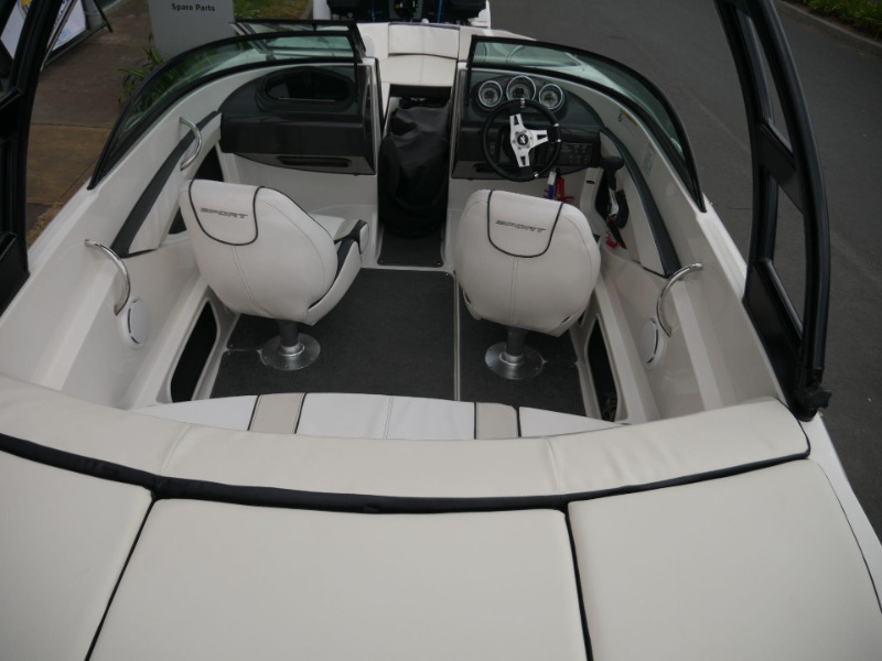 
								Sea Ray 190 Sport – 2012 model full									