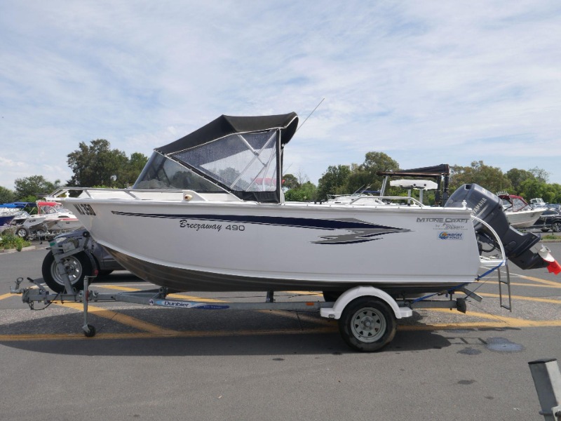 
								Stessco Breezaway 490 – 2013 model full									