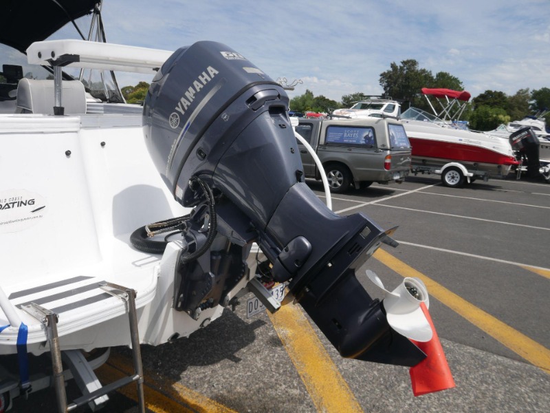 
								Stessco Breezaway 490 – 2013 model full									