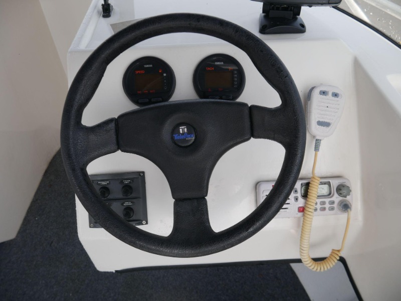 
								Stessco Breezaway 490 – 2013 model full									