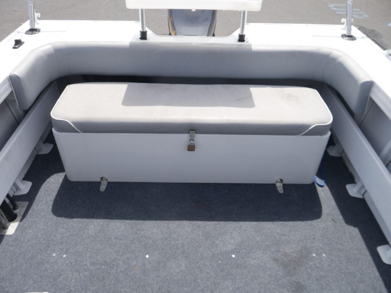 
								Stessco Breezaway 490 – 2013 model full									