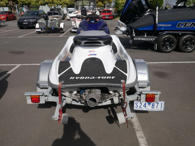 
								Yamaha GP1300 – 2003 model full									