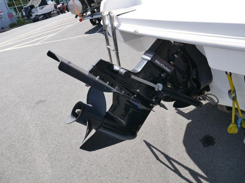 
								Whittley 1800 Clearwater Bow Rider – 2007 Model full									