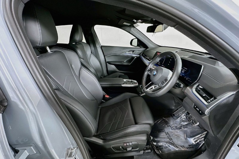 
								BMW X2 full									