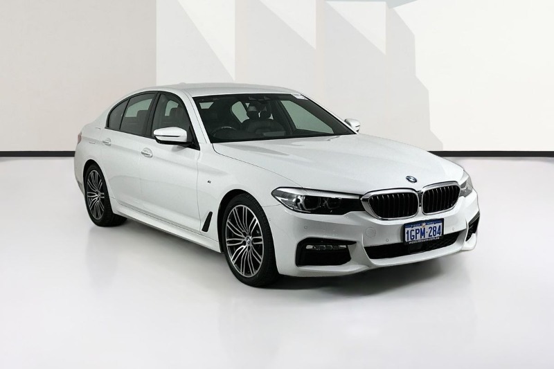 
								BMW 5 full									