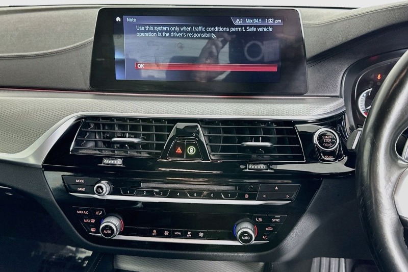 
								BMW 5 full									