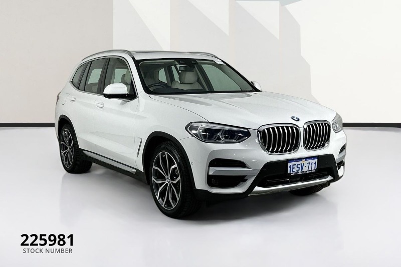 
								BMW X3 full									