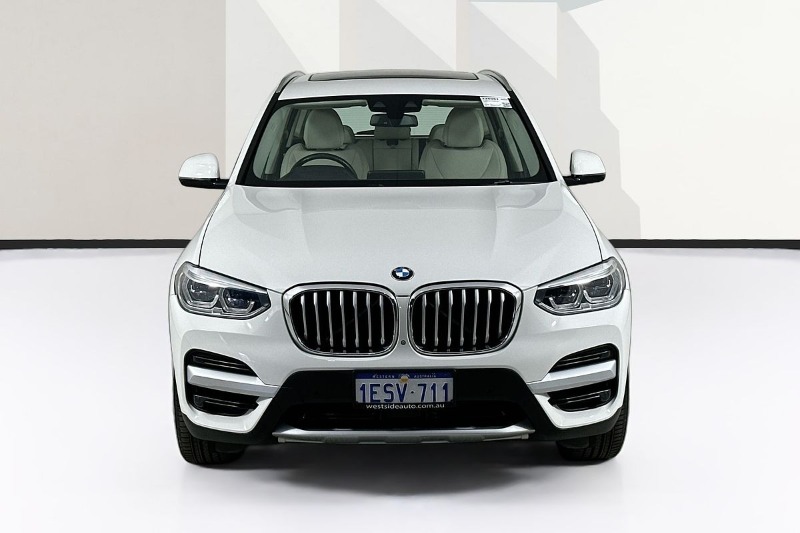 
								BMW X3 full									