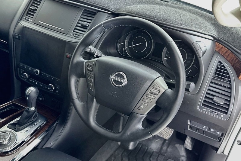 
								Nissan PATROL full									