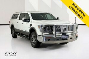 Nissan Titan