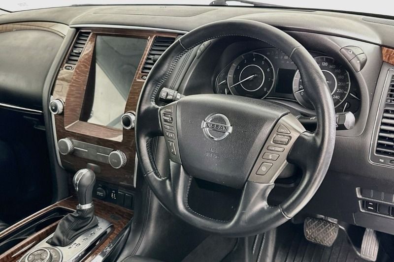
								Nissan PATROL full									