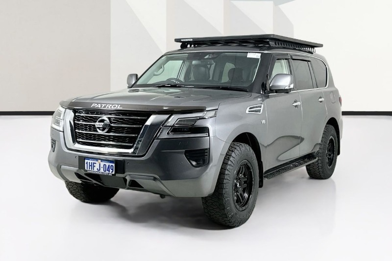 
								Nissan PATRO full									