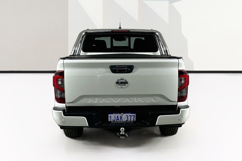 
								Nissan NAVARA D23 MY21 ST-X (4×2) CLOTH/NO SUNROOF full									