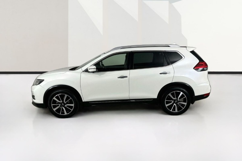 
								Nissan X-TRAIL T32 SERIES 2 Ti (4WD) full									