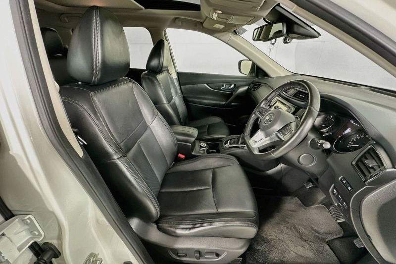 
								Nissan X-TRAIL T32 SERIES 2 Ti (4WD) full									