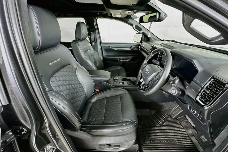 
								Ford EVEREST MY25.50 PLATINUM (4WD) full									