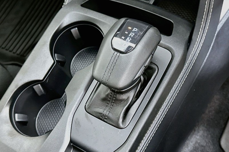 
								Ford EVEREST MY25.50 PLATINUM (4WD) full									