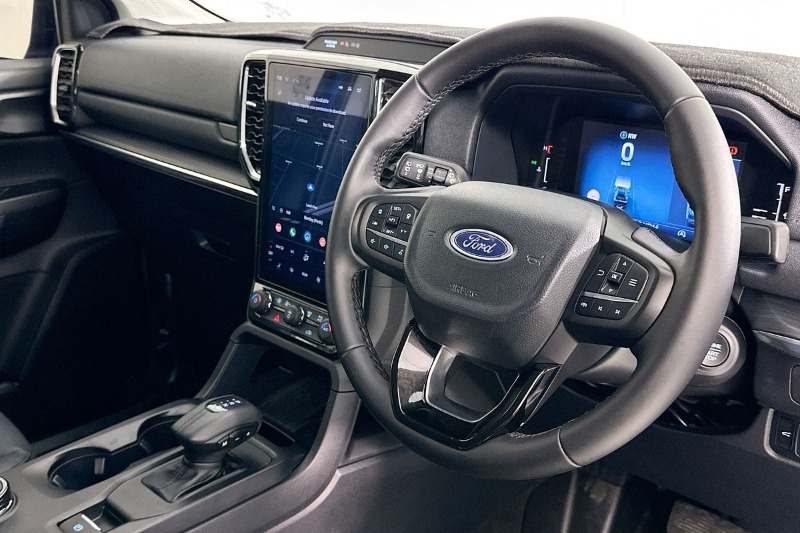 
								Ford EVEREST MY25.25 SPORT (4WD) full									