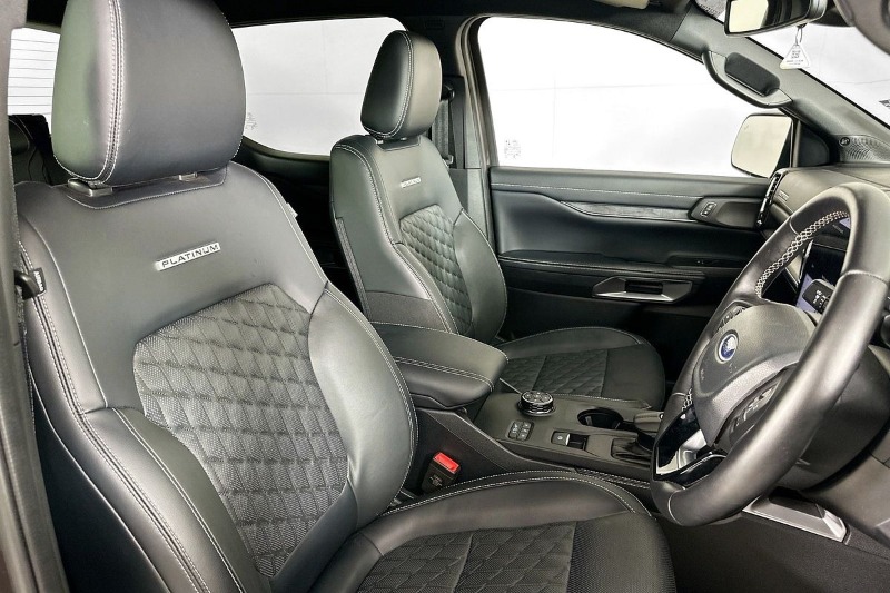 
								Ford RANGER PY MY25.25 PLATINUM 3.0 (4×4) full									