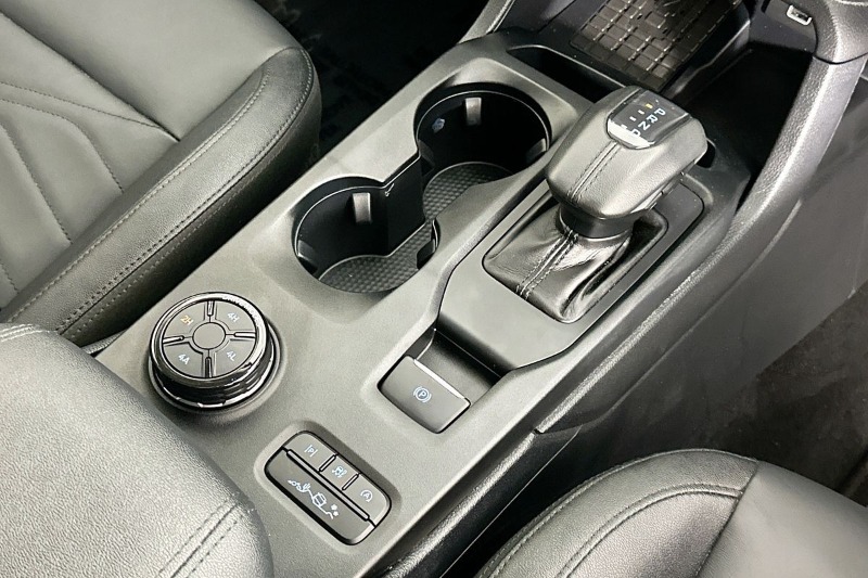 
								Ford EVEREST MY25.25 TREND (4WD) full									
