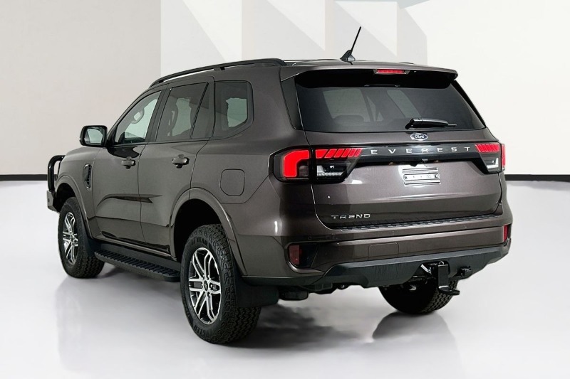 
								Ford EVEREST MY25.25 TREND (4WD) full									