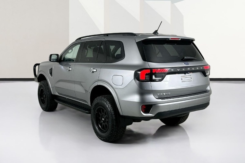 
								Ford EVEREST UB MY24 TREND (4WD) full									