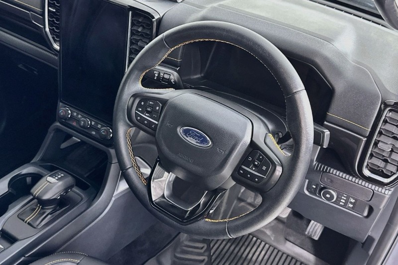 
								Ford RANGER PY MY24 WILDTRAK 3.0 (4×4 full									