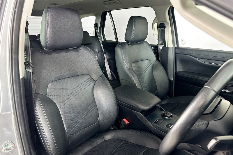 
								Ford EVEREST UB MY23.5 TREND (4WD) full									