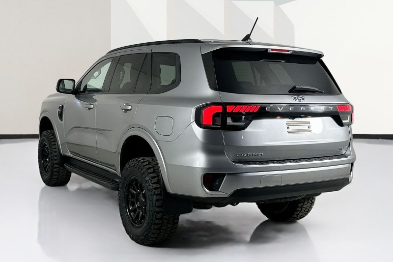 
								Ford EVEREST UB MY23.5 TREND (4WD) full									