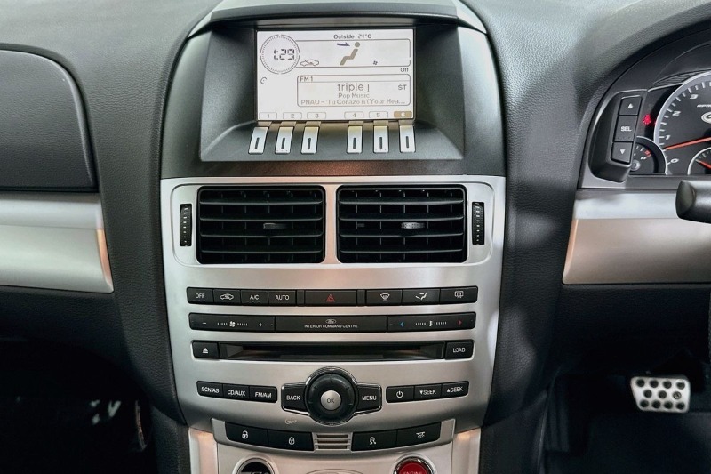 
								Ford FPV FG MY11 GS full									