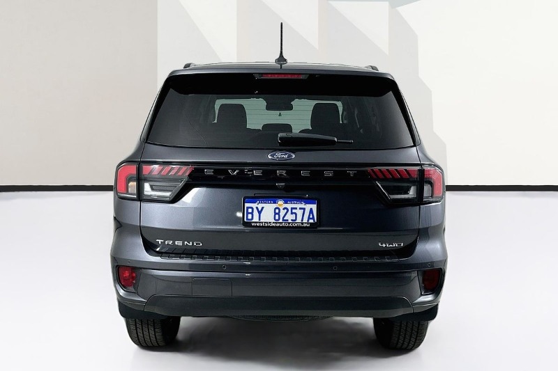 
								Ford EVEREST UB MY24 TREND (4WD) full									