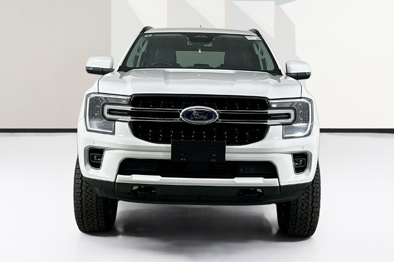 
								Ford EVEREST UB MY22 TREND (4×4) full									
