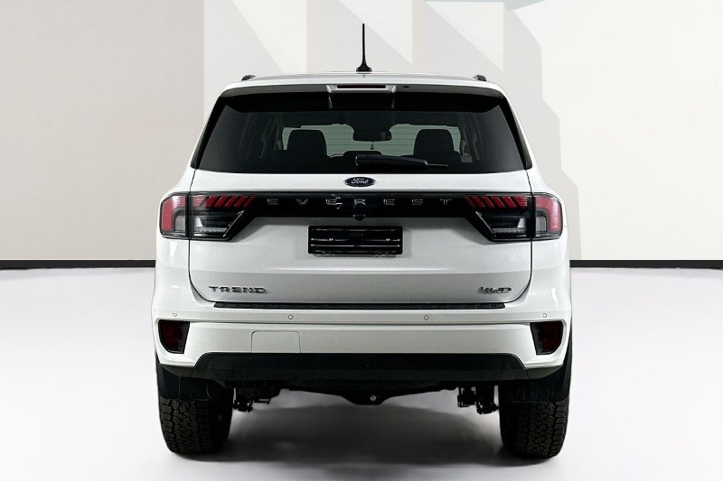 
								Ford EVEREST UB MY22 TREND (4×4) full									
