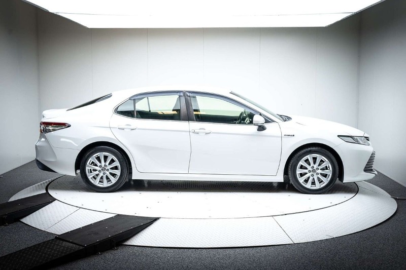 
								Toyota Camry Ascent AXVH70R full									