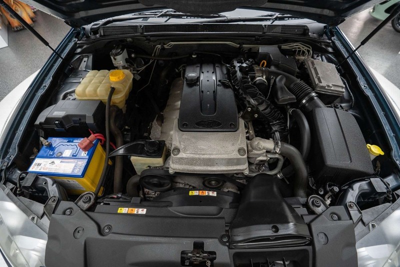 
								Ford Falcon XR6 FG MkII full									
