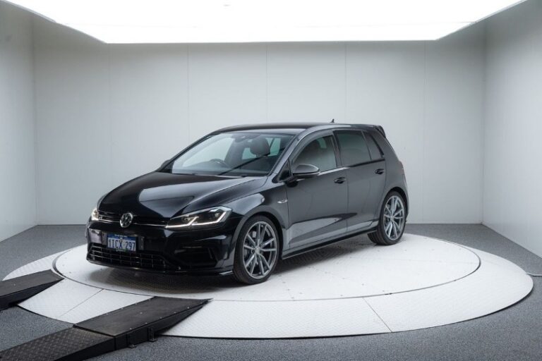Volkswagen Golf R 7.5