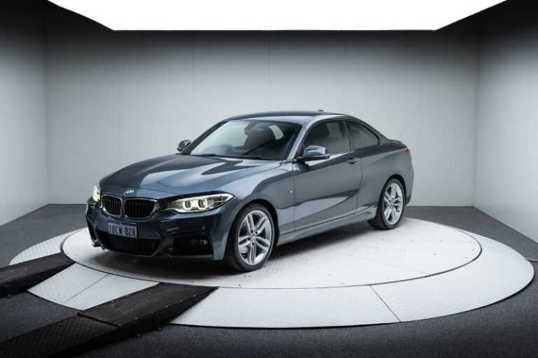 BMW 2 Series 220i Sport Line F22