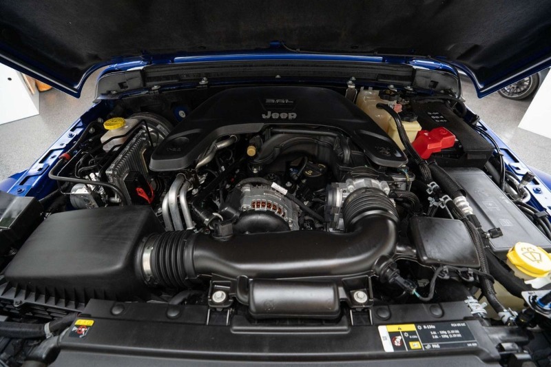 
								Jeep Wrangler Rubicon Recon JL full									