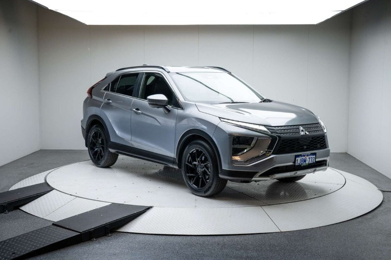 
								Mitsubishi Eclipse Cross Aspire YB full									